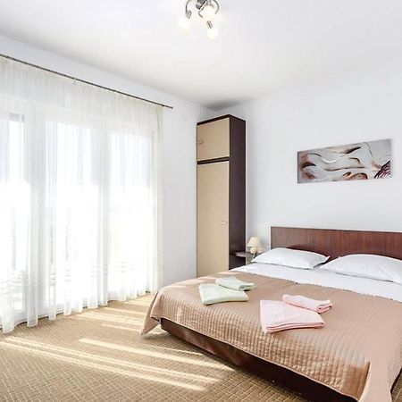 Apartment Vesna Selce Exterior foto